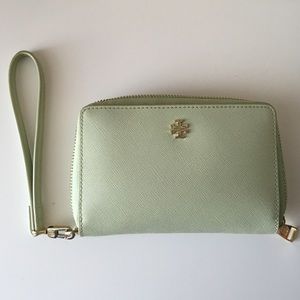 Tory Burch York smartphone wristlet $85