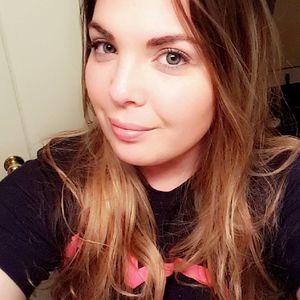 Meet your Posher, Lacey