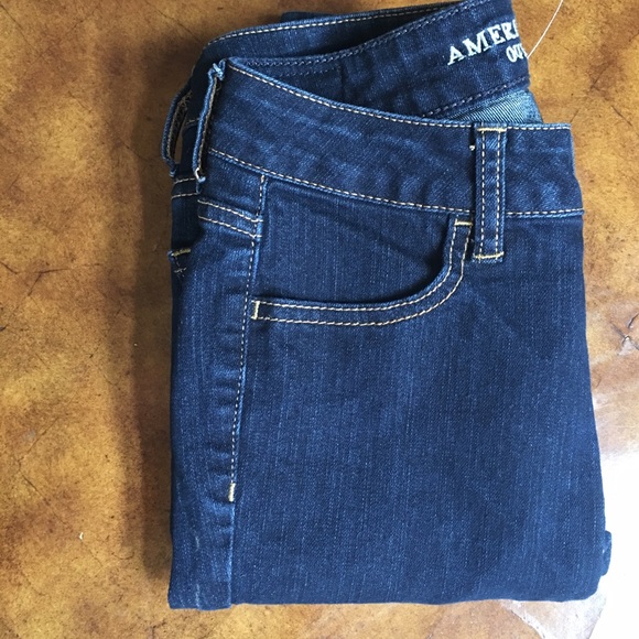 Dark blue American eagle jeans