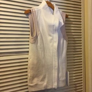 Lululemon vest