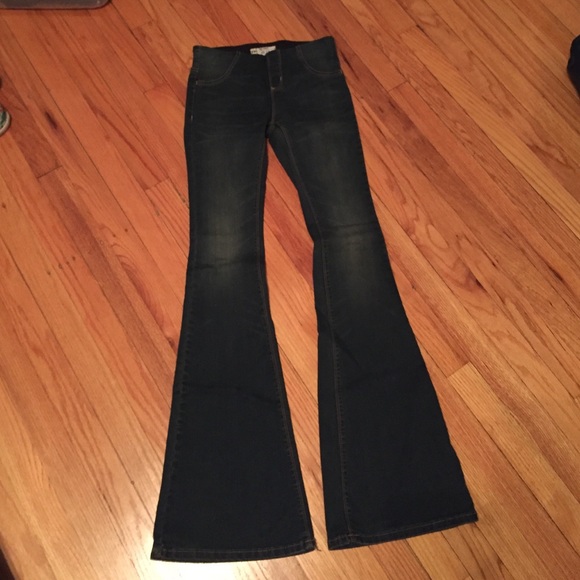 Size 25 Free People Pull-On Flare Jean