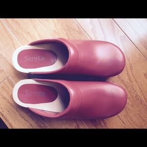 Sanita Wooden Clogs Red