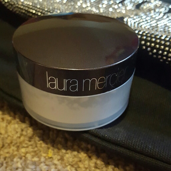 Laura Mercier Translucent Powder