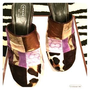 😍Coach Eva Holiday patchwork mule😍