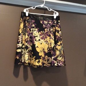 TOBI floral night out skirt, size US S