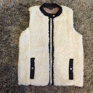 Wool vest that can be worn both sides!