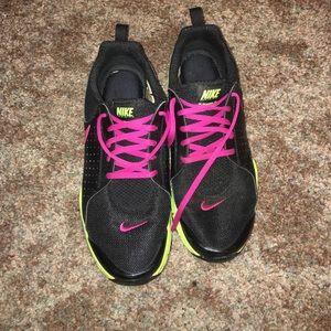 Nike training sneakers size 8