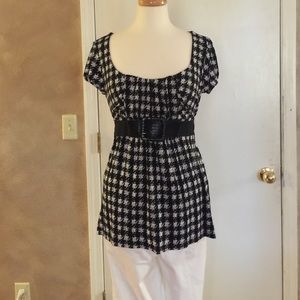 💥on sale 💥Speechless houndstooth belted top xl