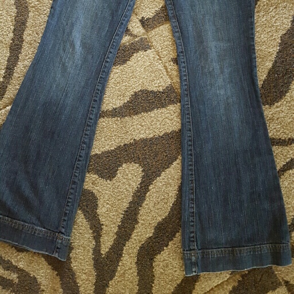 Decree Jeans - Picture 2 of 4