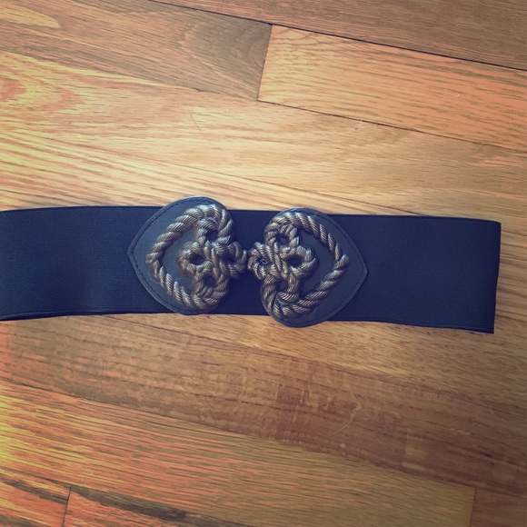 Urban outfitters heart knot elastic belt