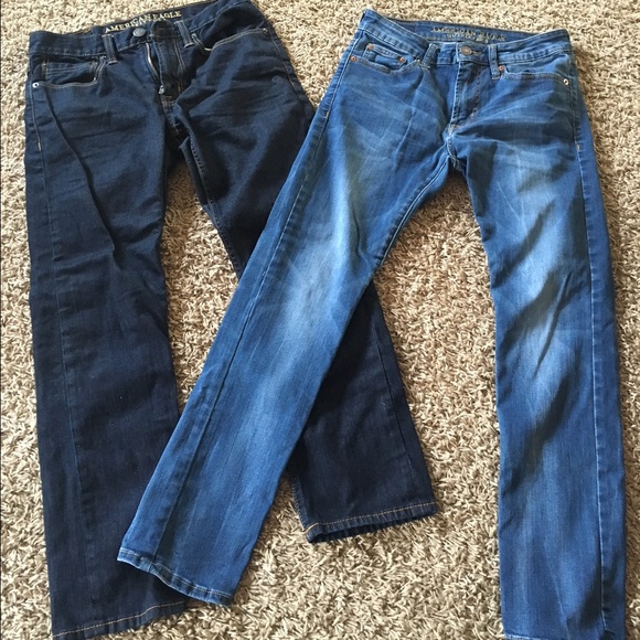 2 pairs of men's/boys American Eagle jeans