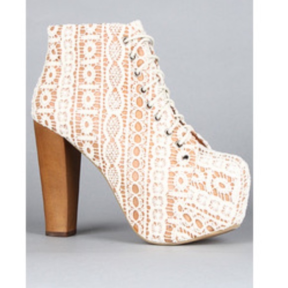 White lace Jeffrey Campbell Litas size 7.5
