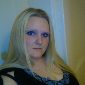 Meet your Posher, Genelle