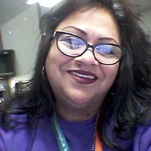 Meet your Posher, Monica