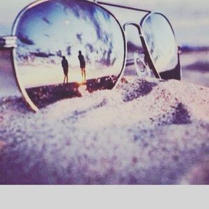 Meet your Posher, Raye