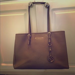 Michael Kors jet set leather travel tote