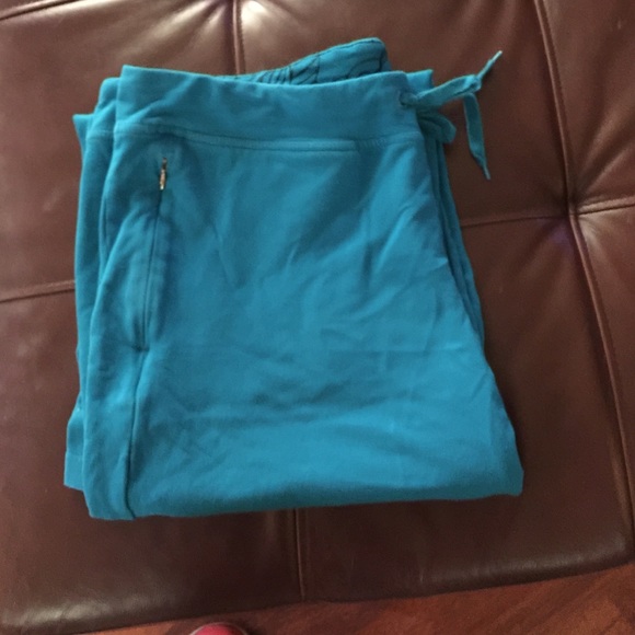 Danskin turquois joggers with side zip pocket