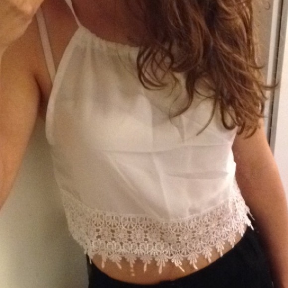 NIP Lace Crop Cami - Picture 2 of 3