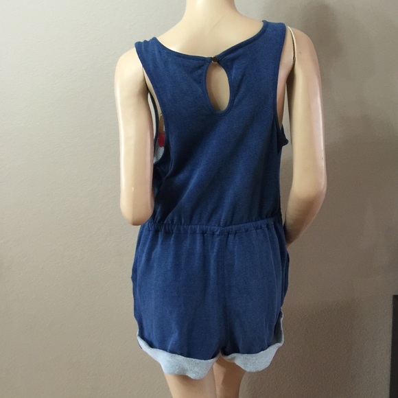 ❌SOLD❌ 💙 Cute Summer Denim Like Romper - Picture 4 of 4