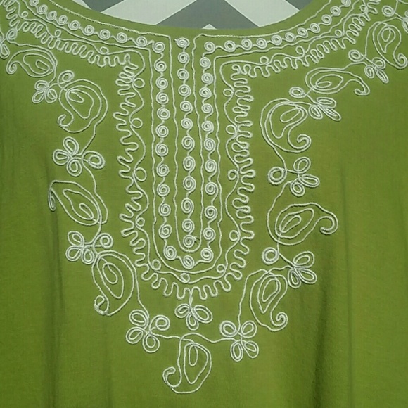 Blouse - Picture 2 of 3