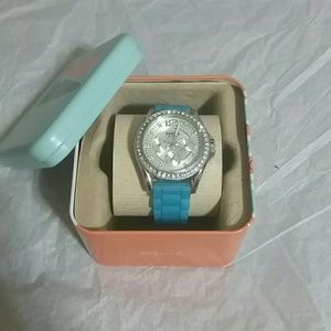 💙BLUE Fossil watch needs a battery