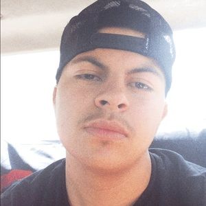 Meet your Posher, Nico