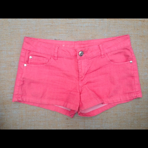 SOLD - Picture 1 of 3