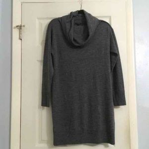 Cute Ann Taylor loose turtle neck dress
