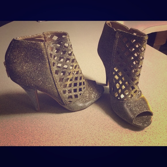 Scandal bootie