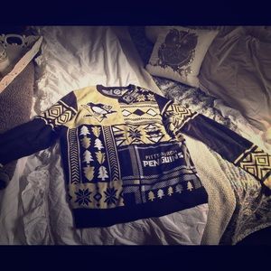 Pittsburgh Penguins men's sweater