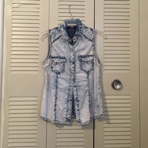 Distressed Jean button-up tank