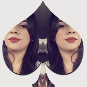 Meet your Posher, Lorraine