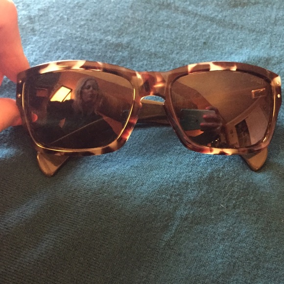 Smith Sunglasses - tortoise & olive green.
