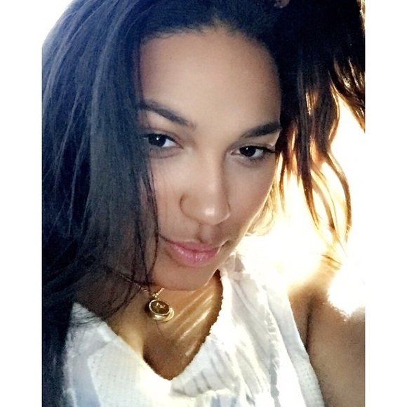 Meet your Posher, Martinique