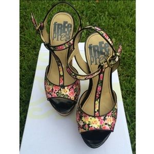 Floral heels