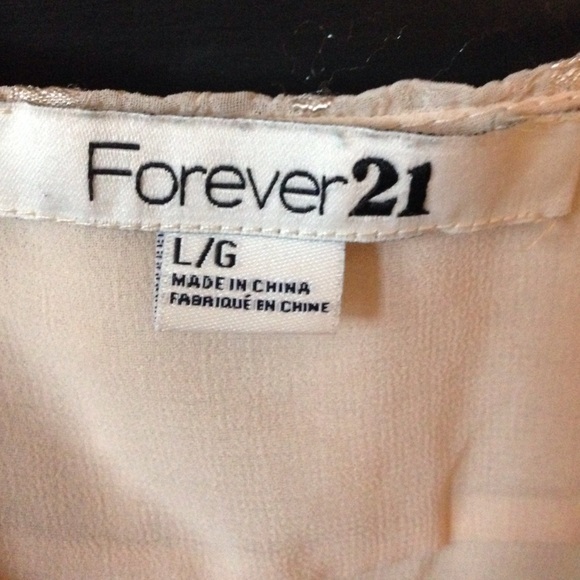 Cream layered camisole - Picture 2 of 2