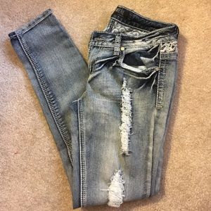 Distressed Premiere skinny jeans