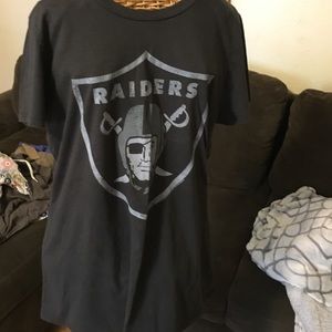 Raiders tee