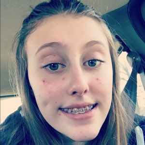 Meet your Posher, Faith