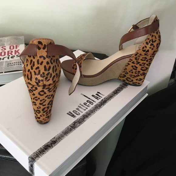 Animal print wedge by Kelsi Dagger. Like new!!