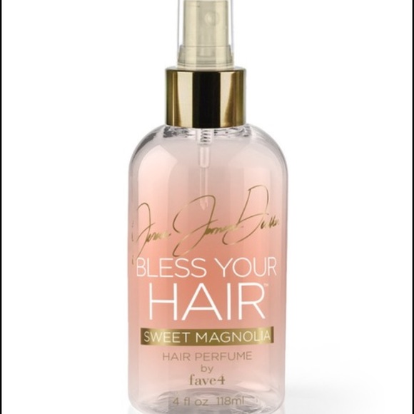 Jessie James Decker Sweet Magnolia Hair Perfume