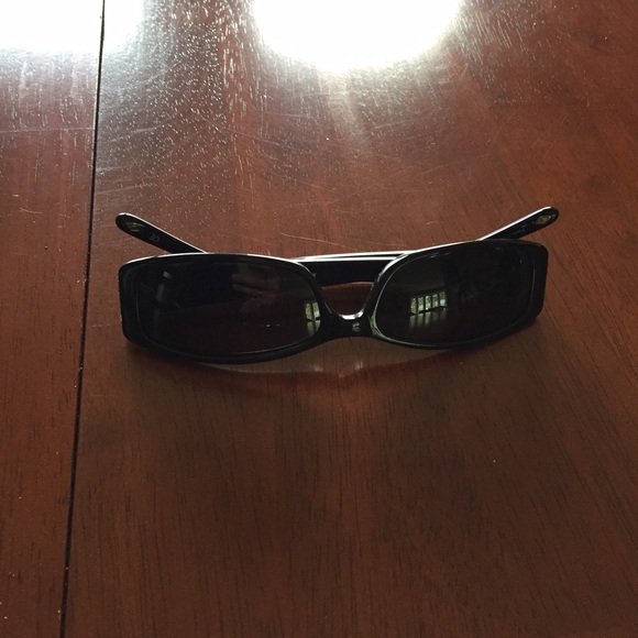 Ellen Tracy women's sunglasses