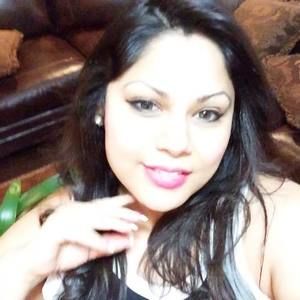 Meet your Posher, Aracely