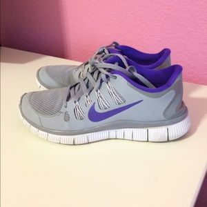 ONE DAY ONLY SALE Nike Free 5.0 Tennis Shoes