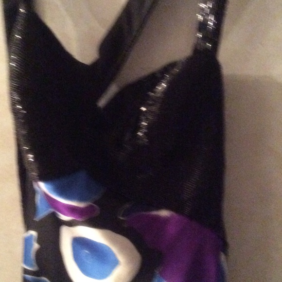 Dress - Picture 4 of 4