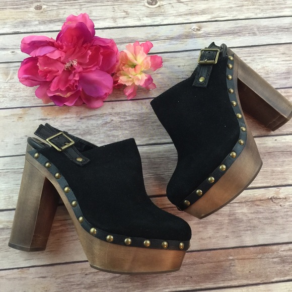Steve Madden Shoes - Steve Madden Black Suede Wood Clog Heels 9.5