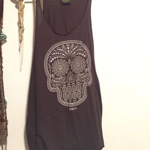 Obey tank