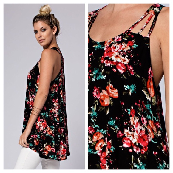 Flower Patterned Sleeveless Blouse - Picture 3 of 4