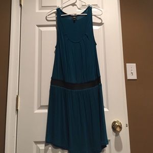 mossimo longer shirt! check out my closet
