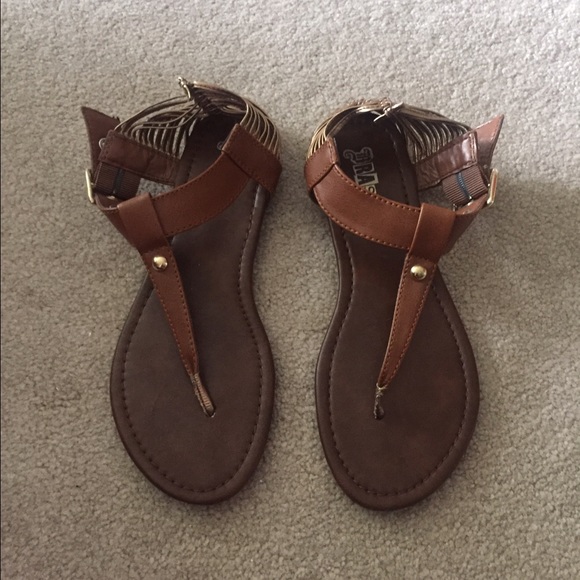 brash sandals